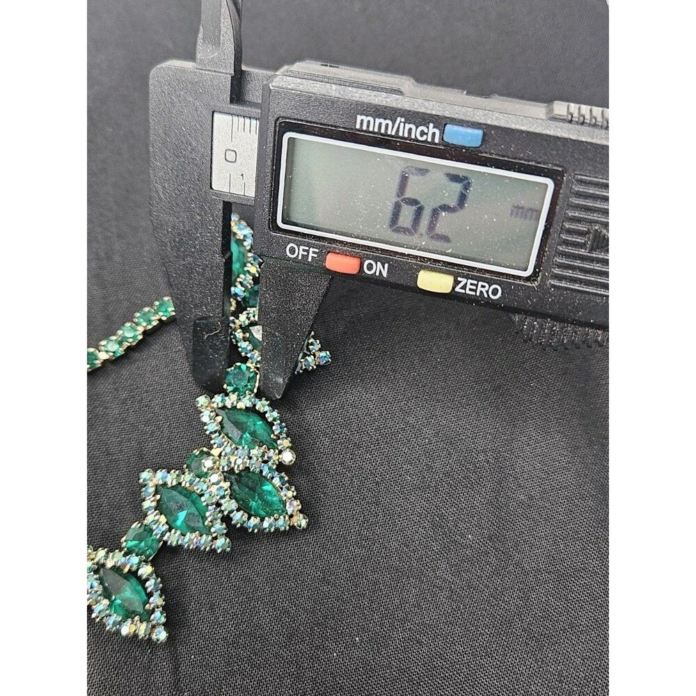 1950s Albert Weiss Emerald Green Crystal Rhinestone Choker Costume Necklace - Picture 11 of 12